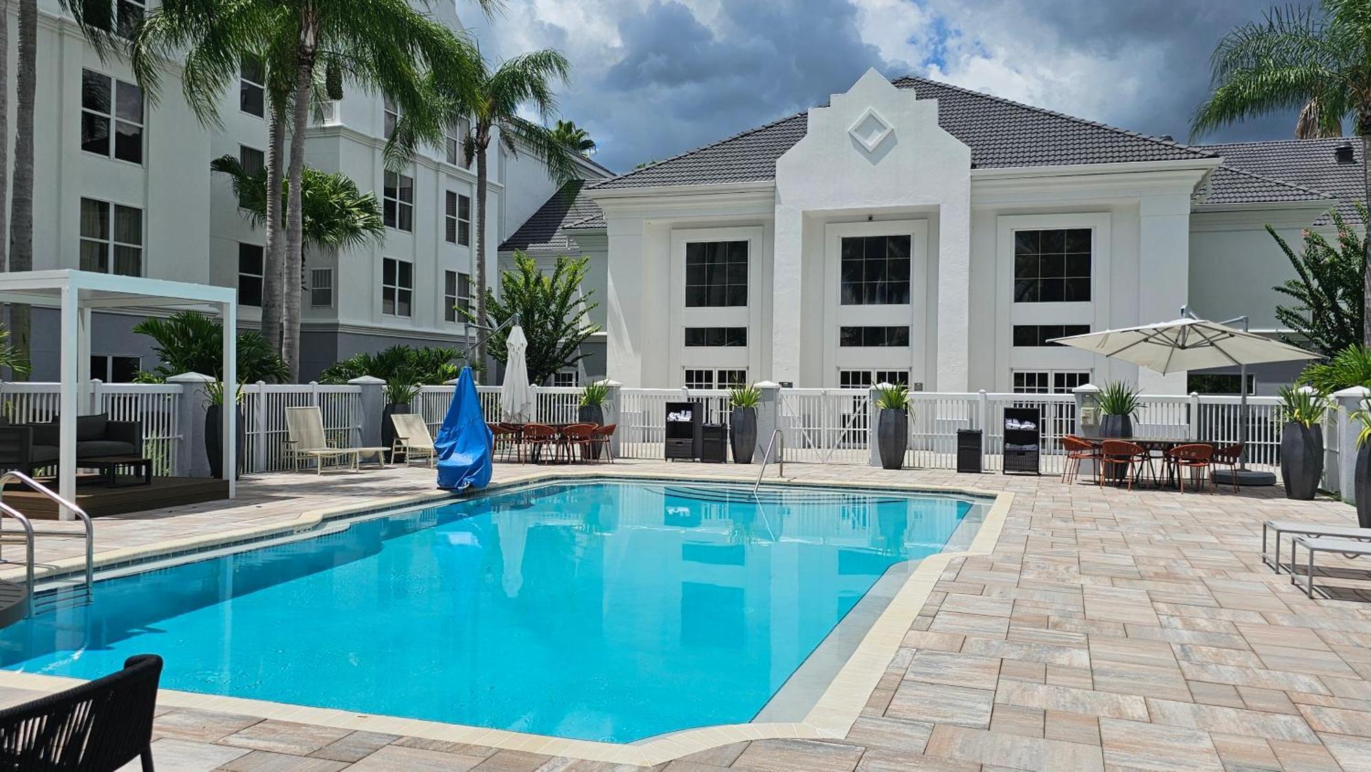 Surestay Plus By Best Western Orlando Lake Buena Vista Ngoại thất bức ảnh