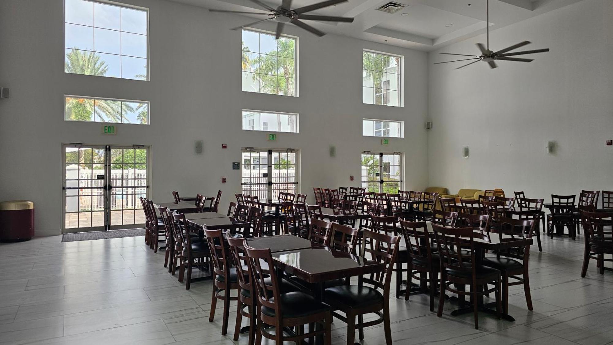 Surestay Plus By Best Western Orlando Lake Buena Vista Ngoại thất bức ảnh
